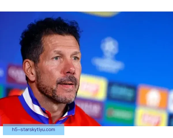 西蒙尼:情难以词尽述的俱乐部 西蒙尼:情难以词尽述的俱乐部